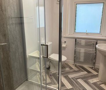 5 bedroom private hall to rent - Photo 5