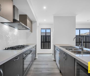 Unwrap the Perfect Home: Just for You! - Photo 5