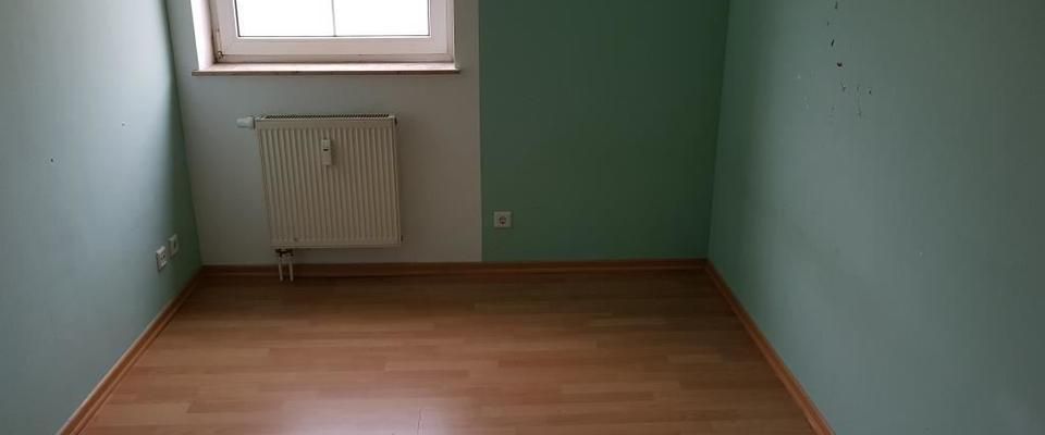 freundlich helle 3 Zimmer mit Balkon in ruhiger Lage zu vermieten - Foto 1