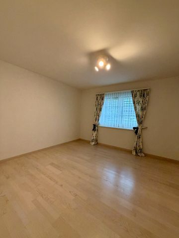 Attraktive 4.5-Zimmerwohnung in Uetikon am See - Photo 3
