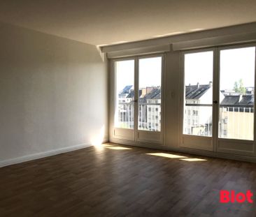 Location Appartement 5 pièces 134m² RENNES 35000 - Photo 1