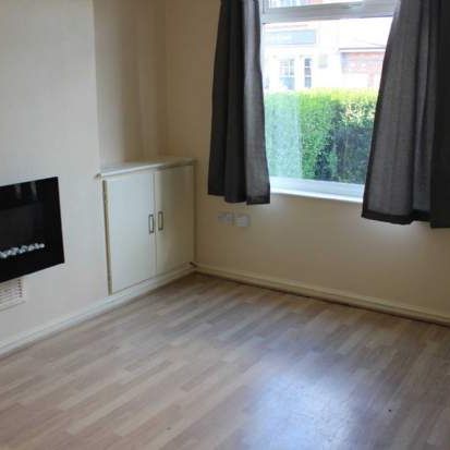 2 bedroom property to rent in Leicester - Photo 1