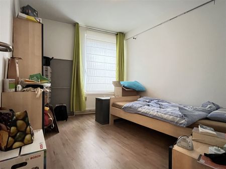 Bel appartement 2 chambres + terrasse au centre de - Photo 3