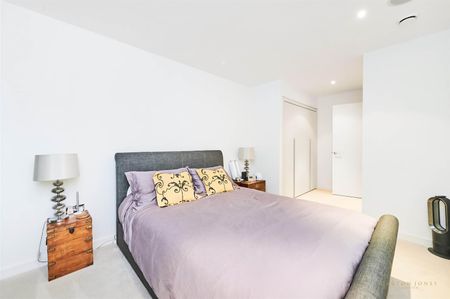 Moore House, Grosvenor Waterside, 2 Gatliff Road, Chelsea, London - Photo 4