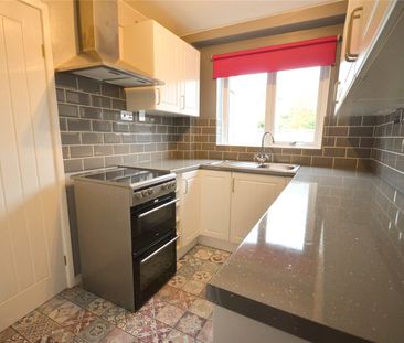 Broadfield Grove, Reddish, Stockport, SK5 6XN - Photo 3