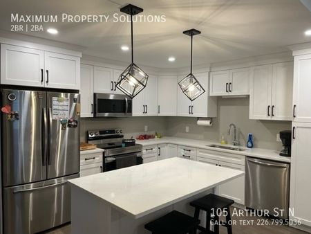 Newly built townhome in the quiet town of Harrow! - Photo 2