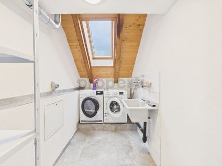 Charming 2.5-room attic apartment with gallery in Erlinsbach SO - Foto 5