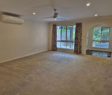 19 Malachite St Keperra | Spacious and Functional - Photo 1