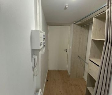 Location Appartement 1 pièce 23m² BORDEAUX 33800 - Photo 4