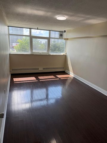 For Lease - 100 Echo Point Unit# 602, Toronto, Ontario - Photo 4