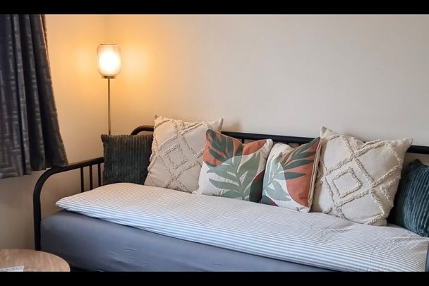 1 Bed Flat, Westbury Road, LE2 - Photo 1