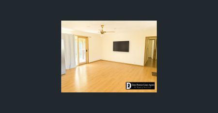 Spacious 5-Bedroom Family Home in Prime Berwick Location - Photo 3