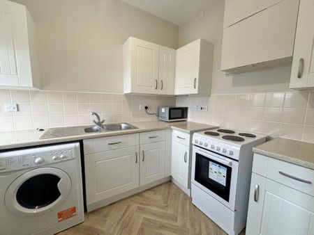 1 bedroom flat to rent - Photo 4