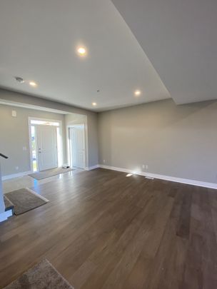 For Lease - 18 Corbin Street Unit# 4, St. Catharines, Ontario - Photo 1