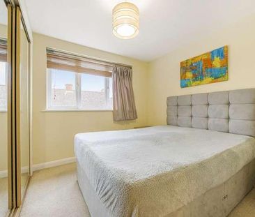 Kidlington, Oxfordshire, OX5 - Photo 3