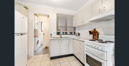 FULLY FURNISHED 2 BEDROOM UNIT IN THE HEART OF SUNNY SAWTELL - Photo 5