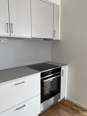 Vattenpussgränd, Upplands Väsby - Photo 2