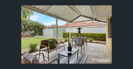 Sleek Low-Maintenance Living in a Quiet Street - Photo 3