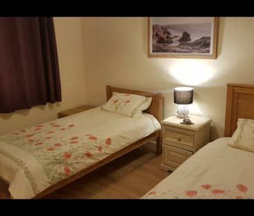 3 Bed Semi-Detached House, Bristol, BS9 - Photo 3
