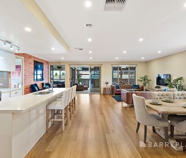 Rare Luxury Rental in Koo Wee Rup - Photo 3