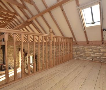 3 bedroom detached house to rent - Photo 2