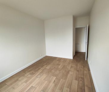 Location Appartement 2 pièces 49m² POITIERS 86000 - Photo 3