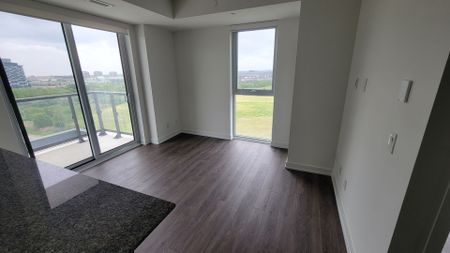 For Lease - 345 Wheat Boom Drive Unit# 1003, Oakville, Ontario - Photo 3