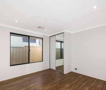 MODERN HOME THAT WILL IMPRESS! - Photo 5