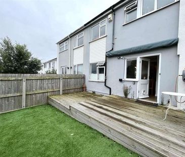 Clifden Close, Newquay, TR7 - Photo 1