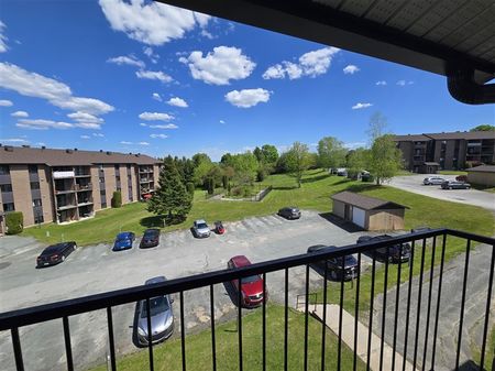 2020-408 Gauthier, Sherbrooke - Photo 2