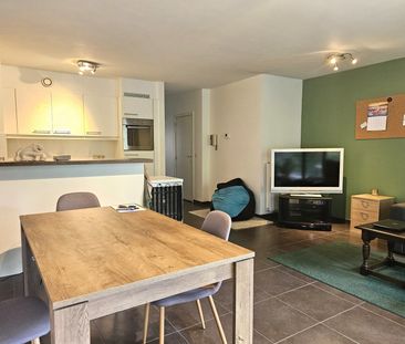 Comfortabel 2-slaapkamerappartement op 1ste verdieping met lift - Photo 1