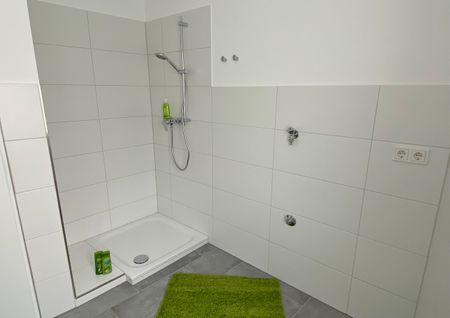 Renovierte 4-Zimmer-Wohnung im Herzen von Bergisch Gladbach - Foto 4