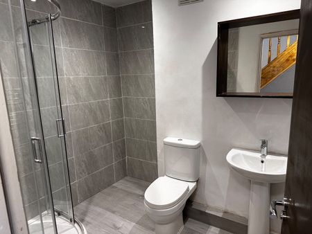 Room in a Shared House, Cromwell Road, N10 - Photo 2