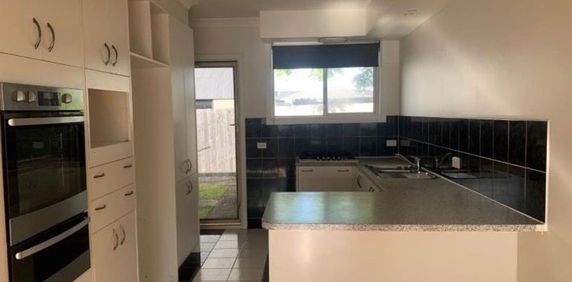 3 / 25 New Street, Dandenong - Photo 2