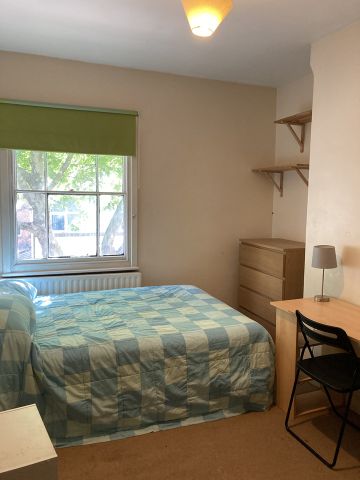 Room in a Shared House, North Sherwood Street, NG1 - Photo 2