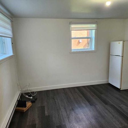 2 1/2 à louer Victoriaville (Électricité inclus) - Photo 3