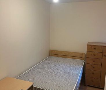 Unit 1, 100 Fitzroy Avenue, Belfast, BT7 1HX - Photo 2