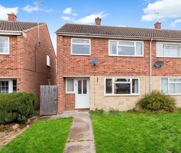 St Anne's Close, Bicester - Photo 1