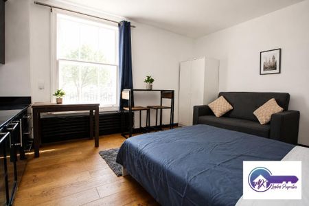 3 Bedroom Flat To Rent - Photo 3