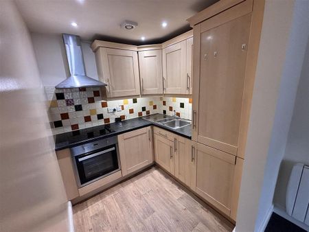 1 bedroom flat to rent - Photo 4