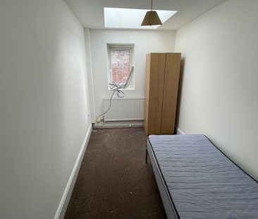 2 Bedroom Flat To Rent - Page Hall Road, Sheffield, S4 - Photo 4