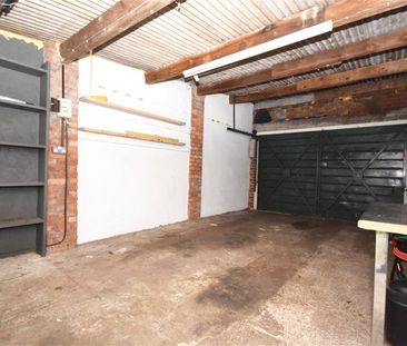 Whitton Road, Twickenham, Middlesex, TW1 - Photo 5