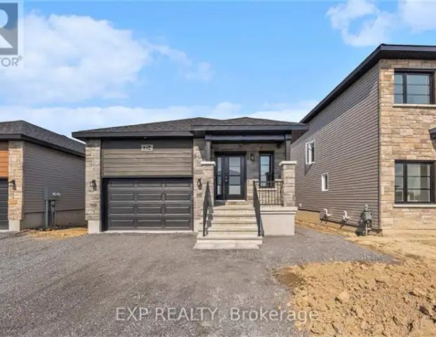 1214 MONTBLANC CRESCENT | 1214 MONTBLANC CRESCENT, Russell - Photo 1