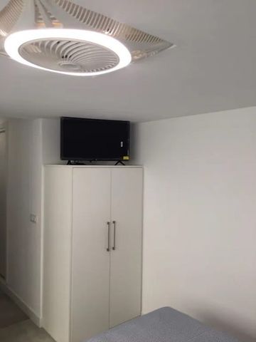 Carrer Muñiz y H. de Alba, Valencia, Valencian Community 46022 - Photo 4