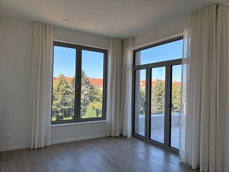 Appartement te huur - Foto 4
