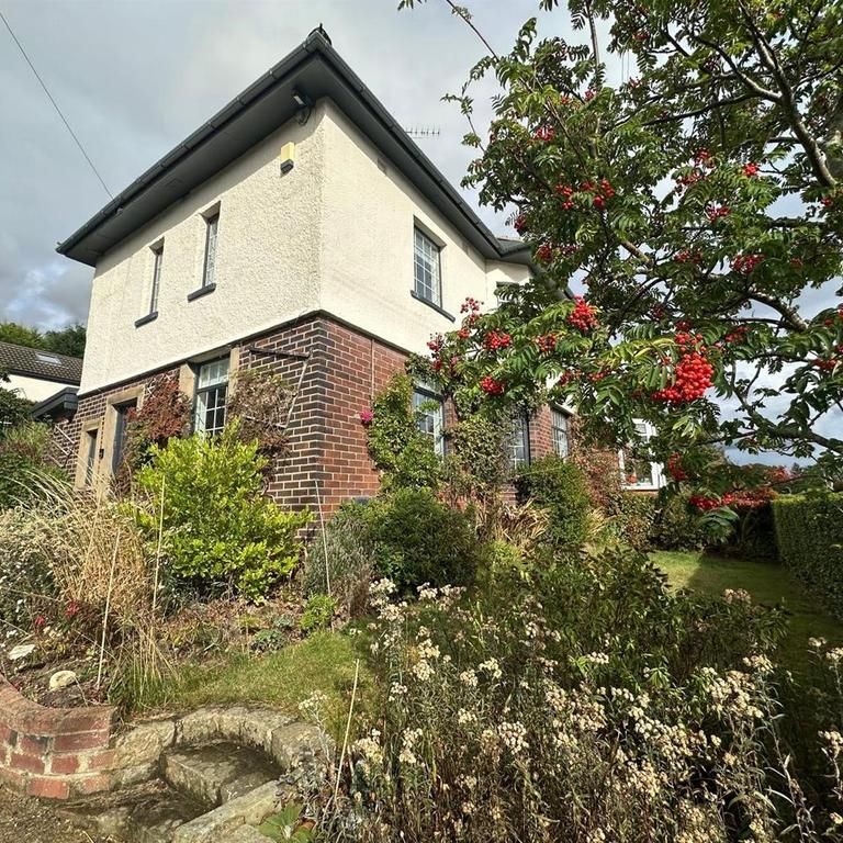 4 bedroom semi-detached house to rent - Photo 1