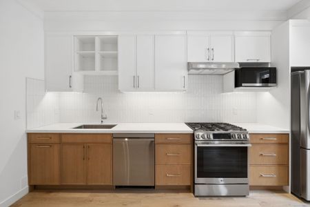For Lease - 91 Barton Avenue Unit# 11, Toronto, Ontario - Photo 2