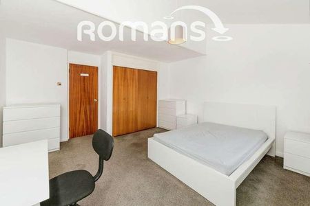 Cardinal Close, Caversham, Reading, RG4 - Photo 5