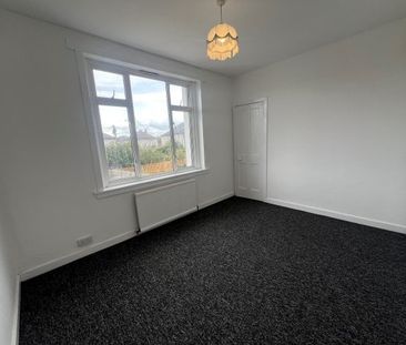 Walker Road, KA8 9LB - Photo 2