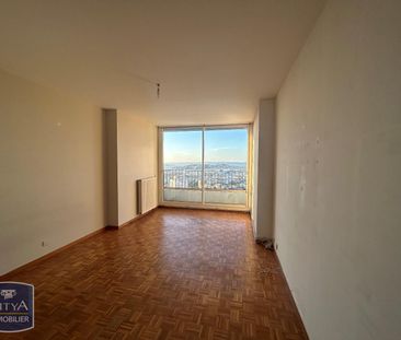 Location Appartement 2 pièces 49m² MARSEILLE 9ème - Photo 1